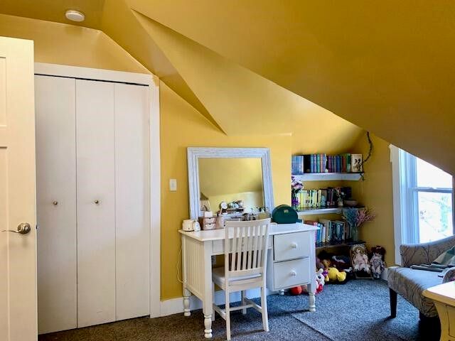 406 N Rowe Street, Ludington, MI 49431