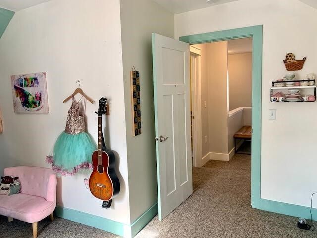 406 N Rowe Street, Ludington, MI 49431