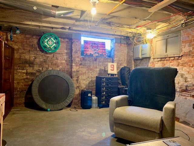 406 N Rowe Street, Ludington, MI 49431