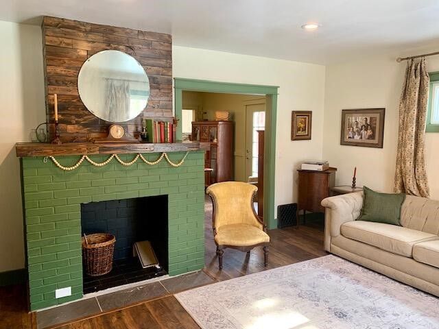 406 N Rowe Street, Ludington, MI 49431