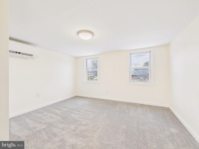 150 W PENN ST, Carlisle, PA 17013