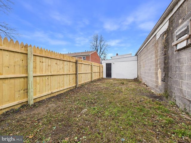 150 W PENN ST, Carlisle, PA 17013