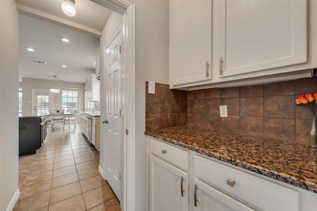 2356 Crestridge Drive, Little Elm, TX 75068