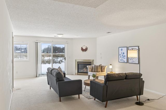 17475 90th Avenue N, Maple Grove, MN 55311