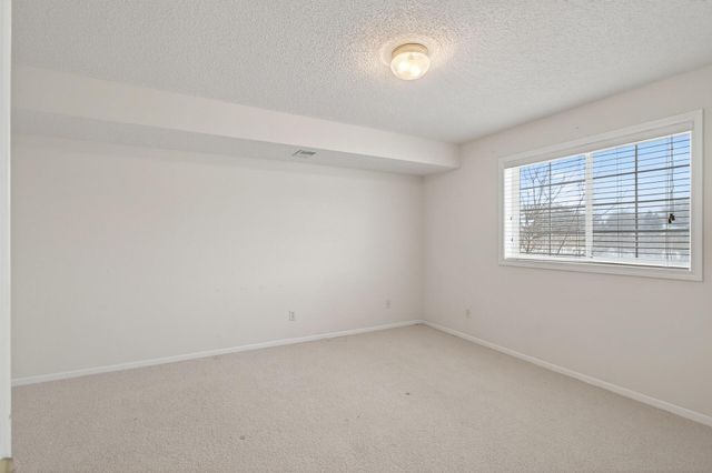 17475 90th Avenue N, Maple Grove, MN 55311