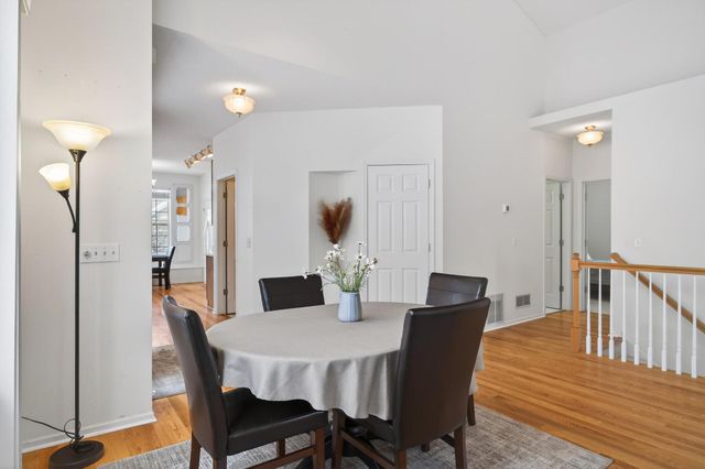 17475 90th Avenue N, Maple Grove, MN 55311