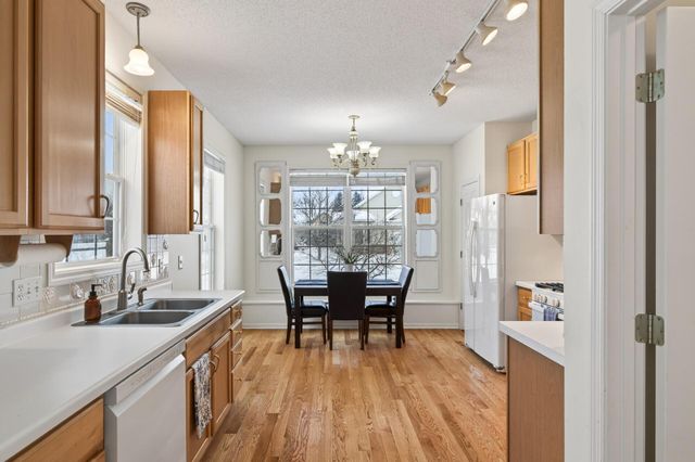 17475 90th Avenue N, Maple Grove, MN 55311