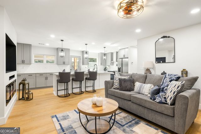 2633 Yale Terrace, Decatur, GA 30032