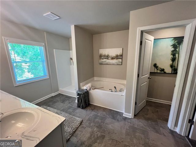 113 Mill Pond Lane, Calhoun, GA 30701