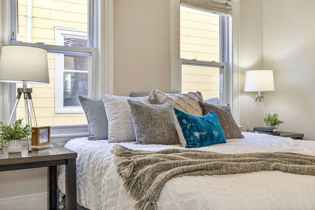 12 Woodlawn St 2, Boston, MA 02130