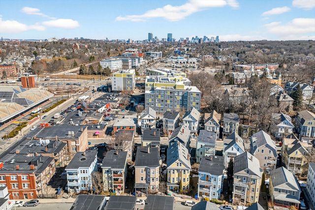 12 Woodlawn St 2, Boston, MA 02130