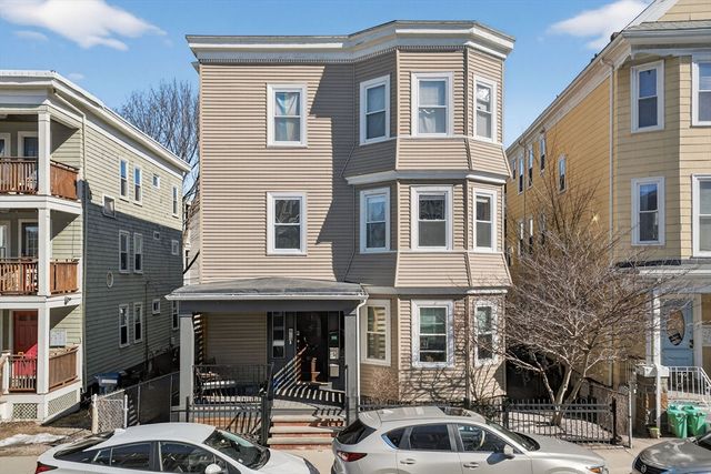 12 Woodlawn St 2, Boston, MA 02130