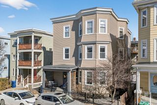 12 Woodlawn St 2, Boston, MA 02130