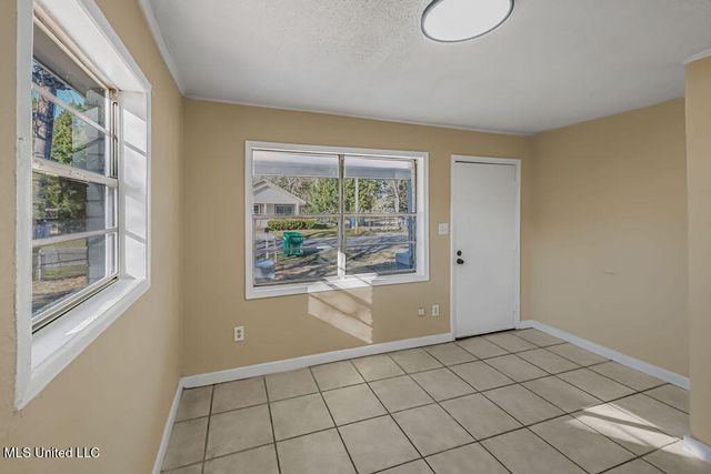 4718 Jackson Avenue, Moss Point, MS 39563