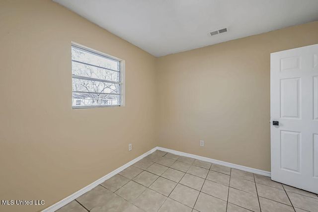 4718 Jackson Avenue, Moss Point, MS 39563