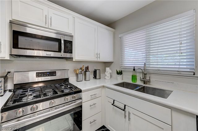 6701 Chehalis Circle, Las Vegas, NV 89107