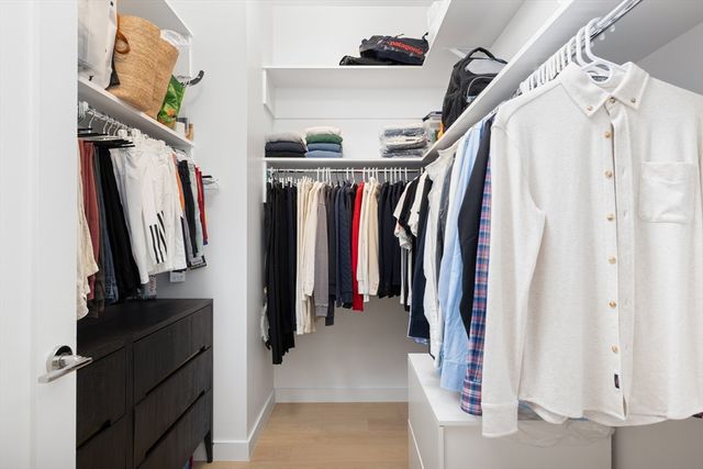 188 Brookline Ave 29B, Boston, MA 02215