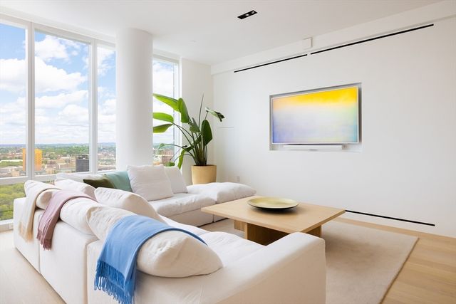 188 Brookline Ave 29B, Boston, MA 02215