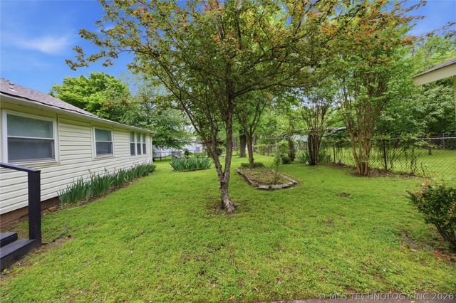 106 Jamestown Street, Tahlequah, OK 74464