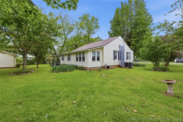 106 Jamestown Street, Tahlequah, OK 74464
