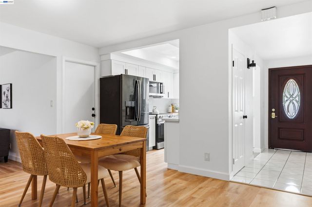 34704 Locke Ave, Fremont, CA 94555
