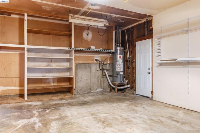 34704 Locke Ave, Fremont, CA 94555