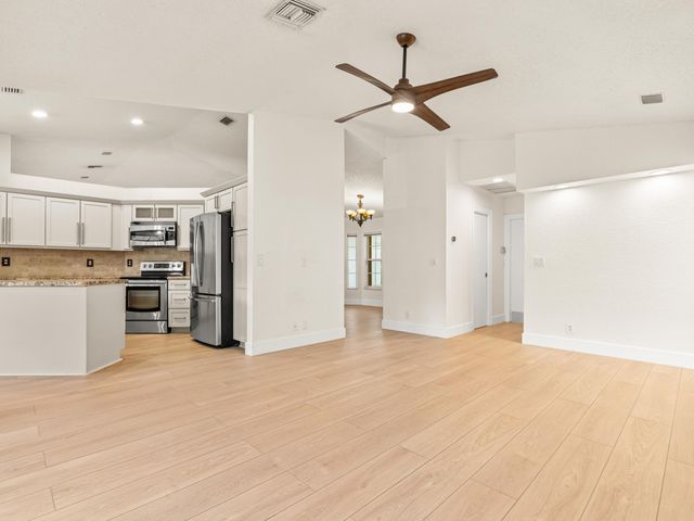 833 Heron Road, Weston, FL 33326