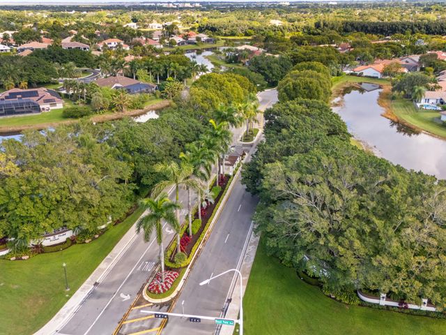 833 Heron Road, Weston, FL 33326