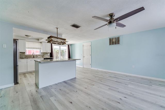 7404 PRINCETON DRIVE, Hudson, FL 34667