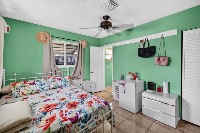 1501 NW 41ST Street, Oakland Park, FL 33309