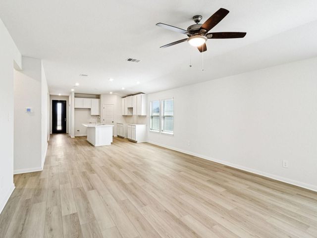 1218 Romany Fields Drive, Huffman, TX 77336