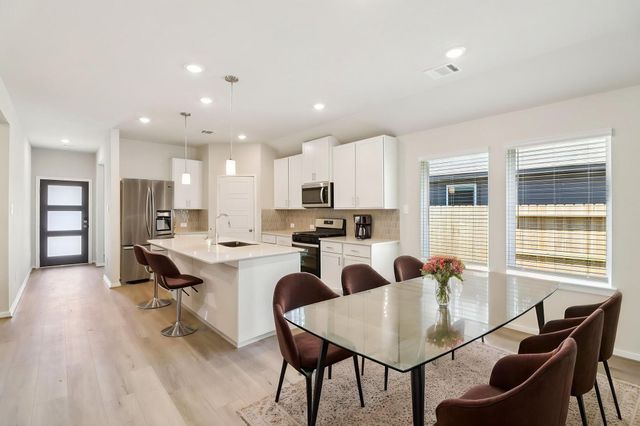 1218 Romany Fields Drive, Huffman, TX 77336