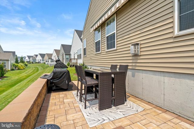 15 MUSEUM DR, Eastampton, NJ 08060