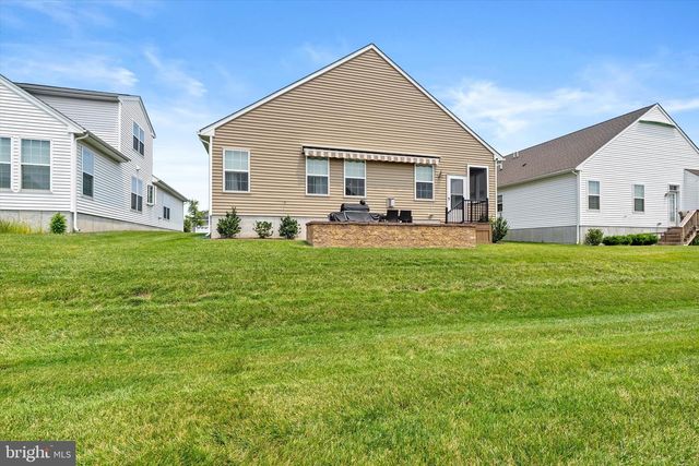 15 MUSEUM DR, Eastampton, NJ 08060