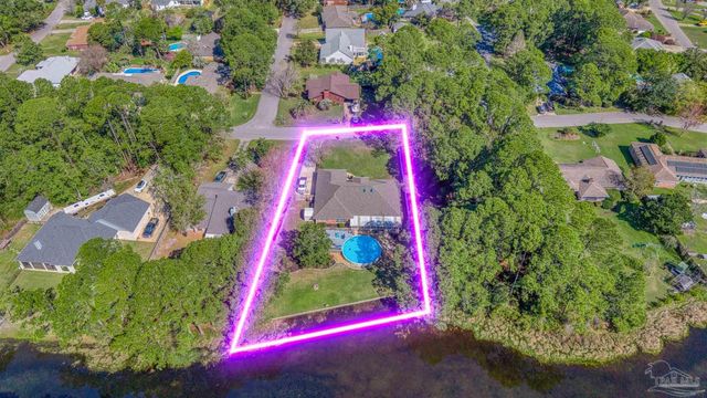 2873 Whisper Lake Dr, Gulf Breeze, FL 32563
