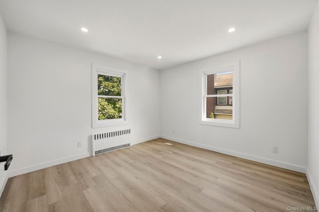 3079 Fearn Place, Bronx, NY 10465