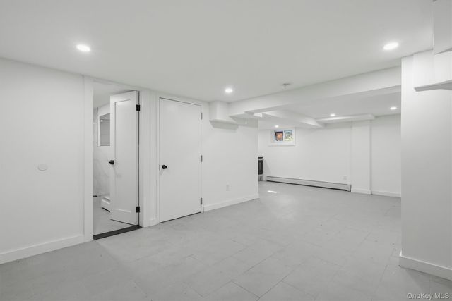 3079 Fearn Place, Bronx, NY 10465