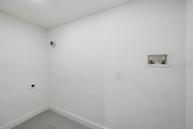 3079 Fearn Place, Bronx, NY 10465