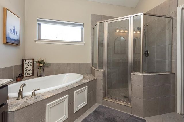 95 CHESNUT RIDGE DR, Oakland, TN 38060