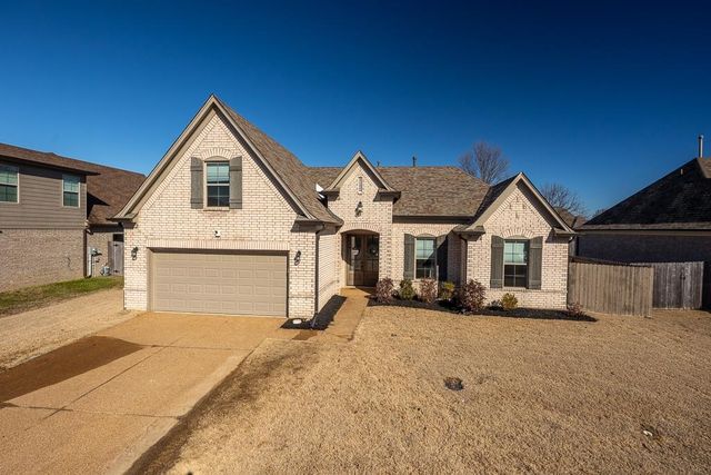 95 CHESNUT RIDGE DR, Oakland, TN 38060