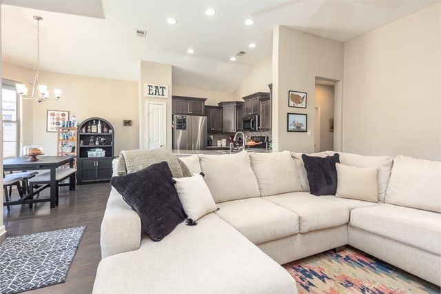 95 CHESNUT RIDGE DR, Oakland, TN 38060