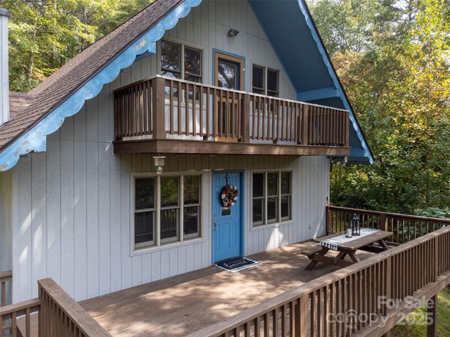 365 Duckback Trail, Whittier, NC 28789