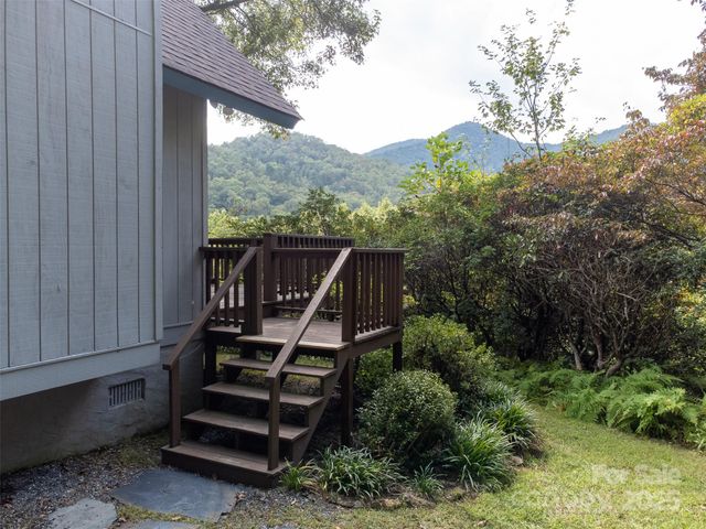 365 Duckback Trail, Whittier, NC 28789