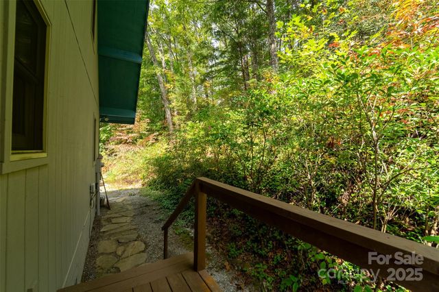 365 Duckback Trail, Whittier, NC 28789