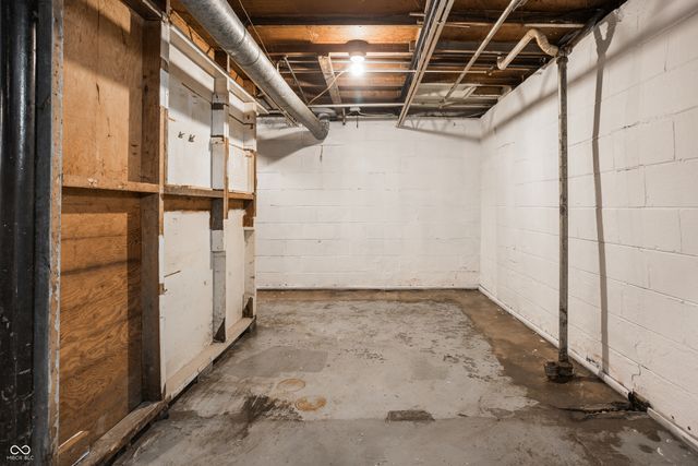 1825 E Legrande Avenue, Indianapolis, IN 46203