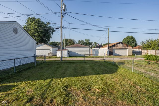 1825 E Legrande Avenue, Indianapolis, IN 46203