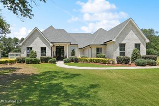 111 Jefferson Davis Parkway, Picayune, MS 39466