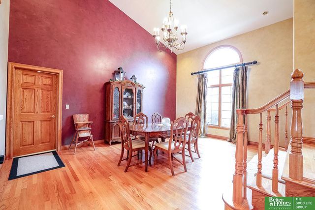 1107 Road P Road, York, NE 68467