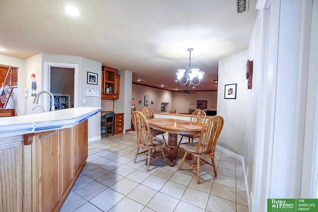 1107 Road P Road, York, NE 68467