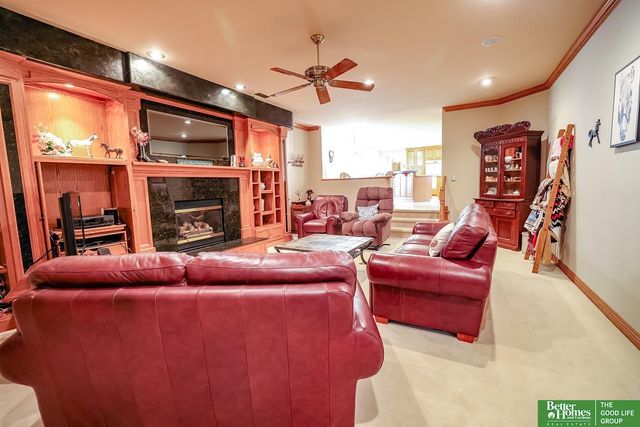 1107 Road P Road, York, NE 68467